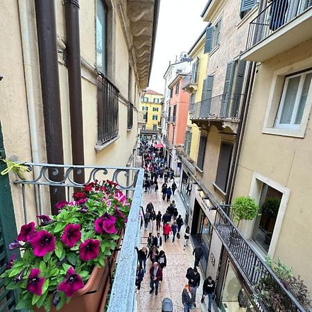 Imperial Home Mazzini Centro Verona 1 Екстериор снимка