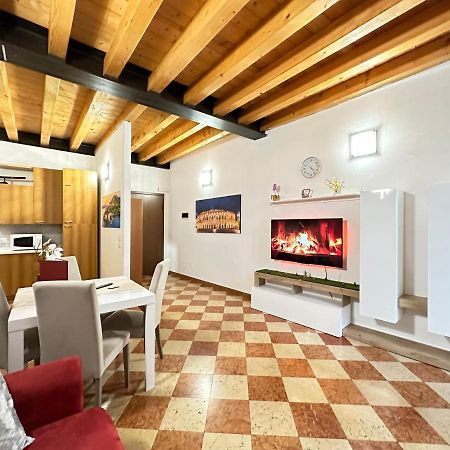 Imperial Home Mazzini Centro Verona 1 Екстериор снимка