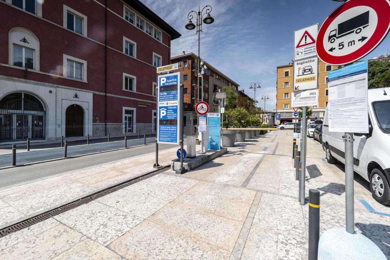Imperial Home Mazzini Centro Verona 1 Екстериор снимка