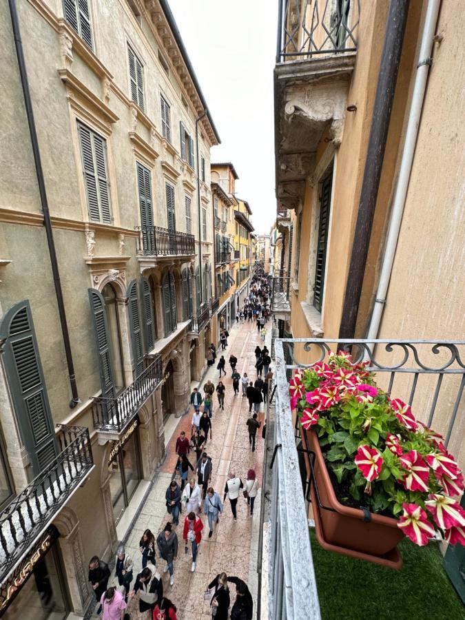 Imperial Home Mazzini Centro Verona 1 Екстериор снимка