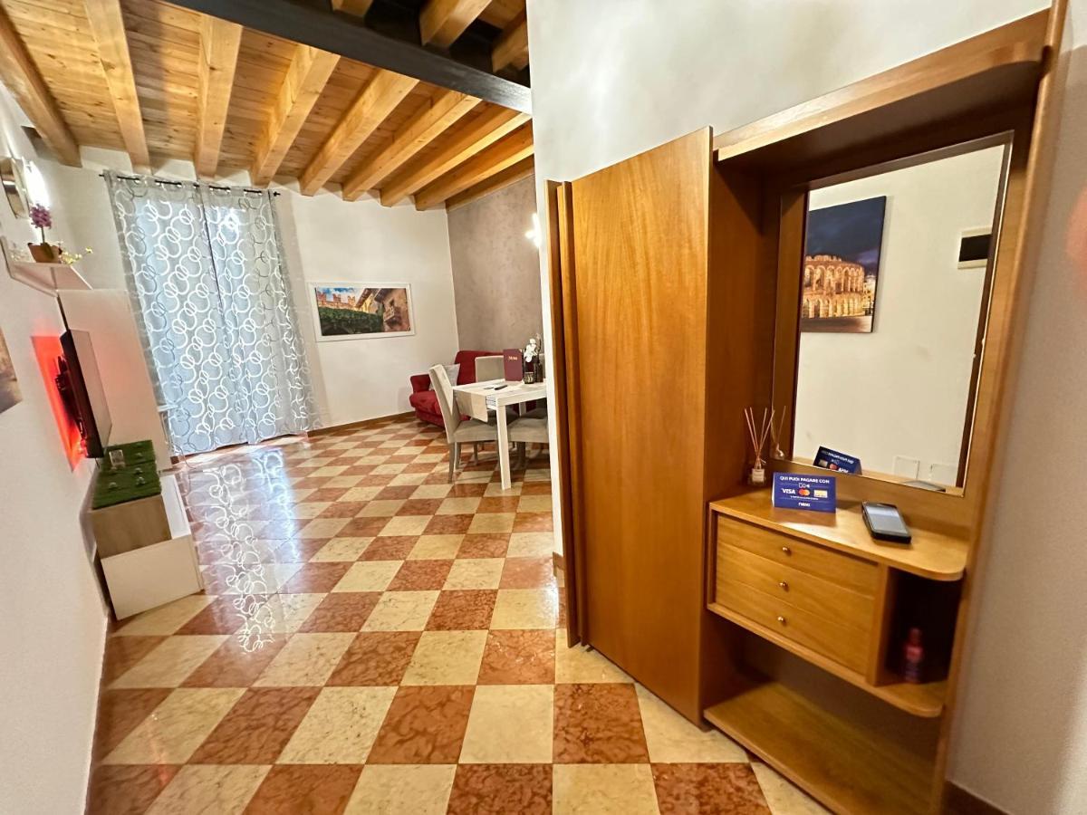 Imperial Home Mazzini Centro Verona 1 Екстериор снимка