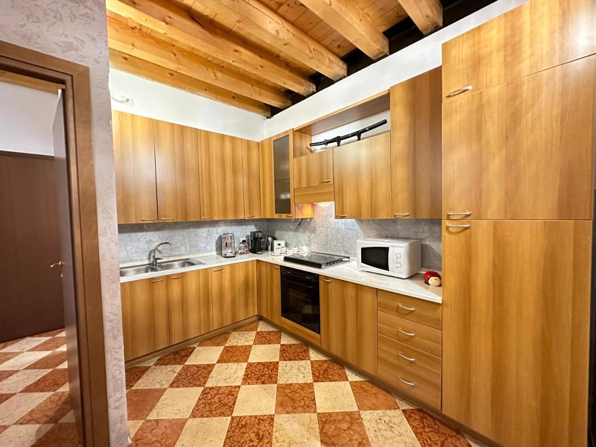 Imperial Home Mazzini Centro Verona 1 Екстериор снимка