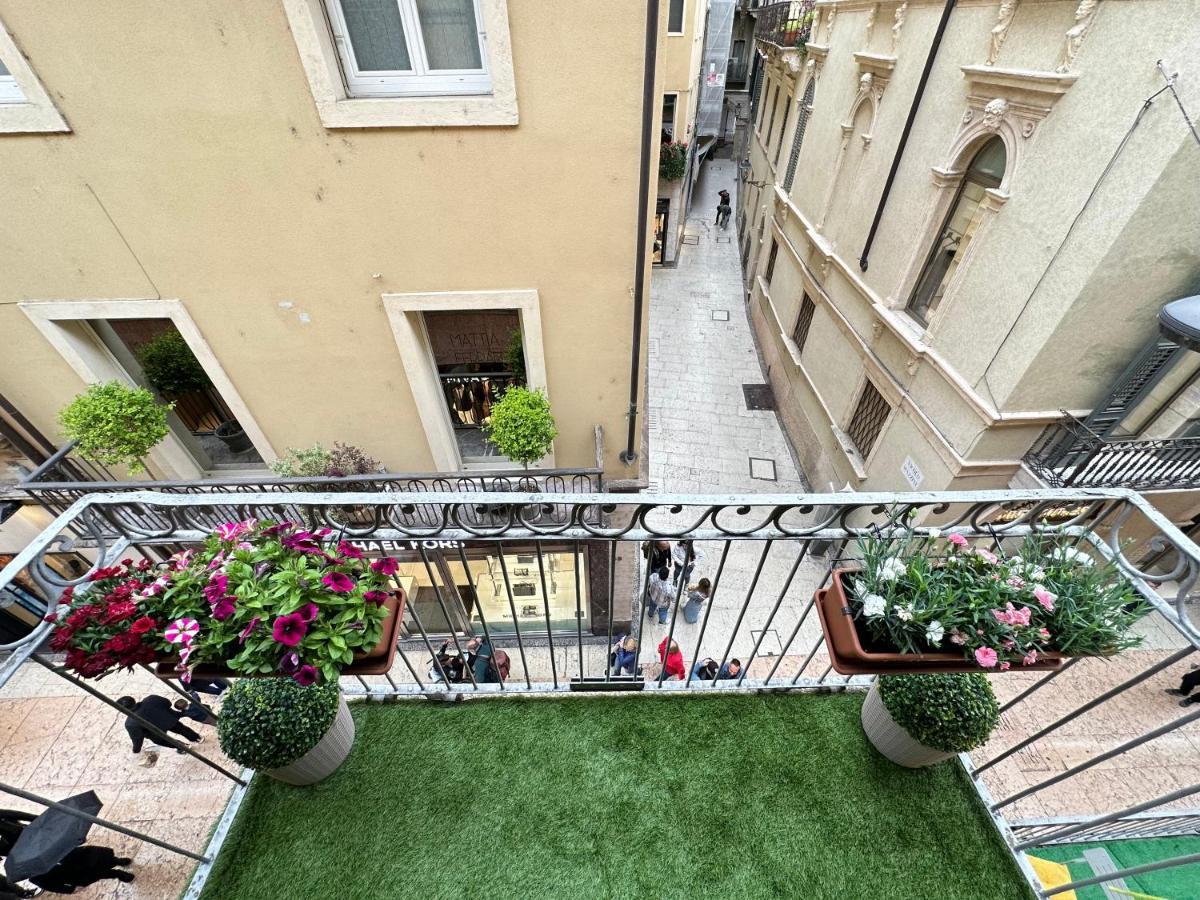 Imperial Home Mazzini Centro Verona 1 Екстериор снимка